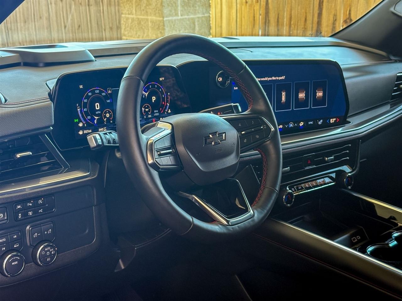 Chevrolet Suburban  2025
