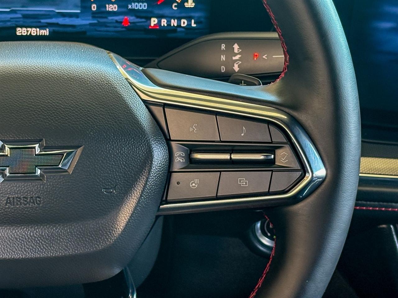 Chevrolet Suburban  2025