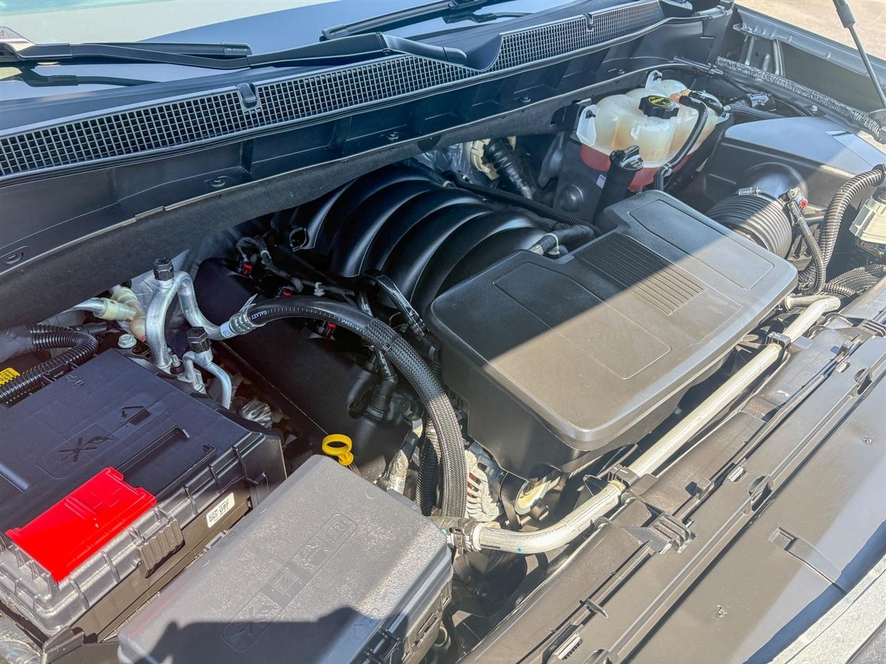 Chevrolet Suburban  2025
