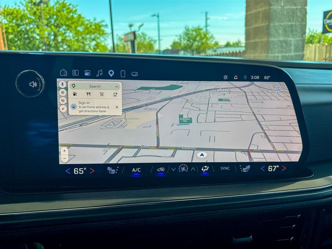 Chevrolet Suburban  2025