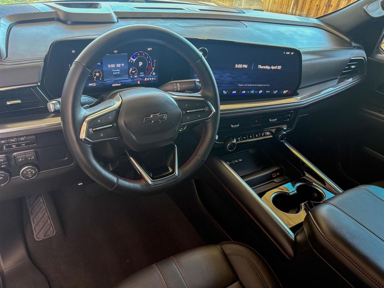 Chevrolet Suburban  2025