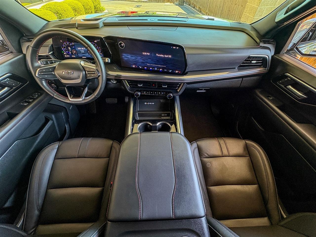 Chevrolet Suburban  2025