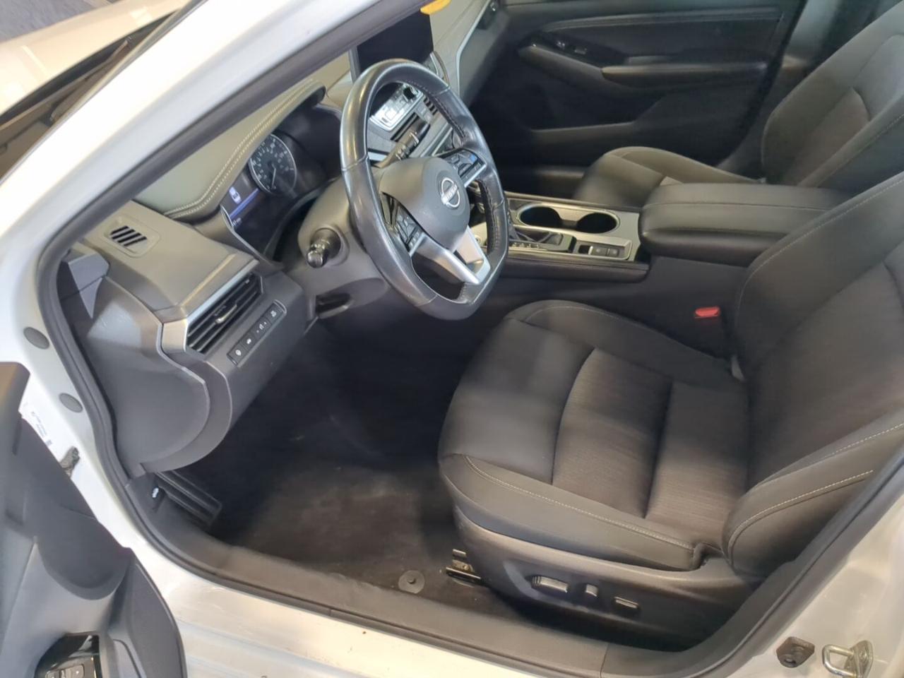 Nissan Altima 2.5 SV Sedan 2023