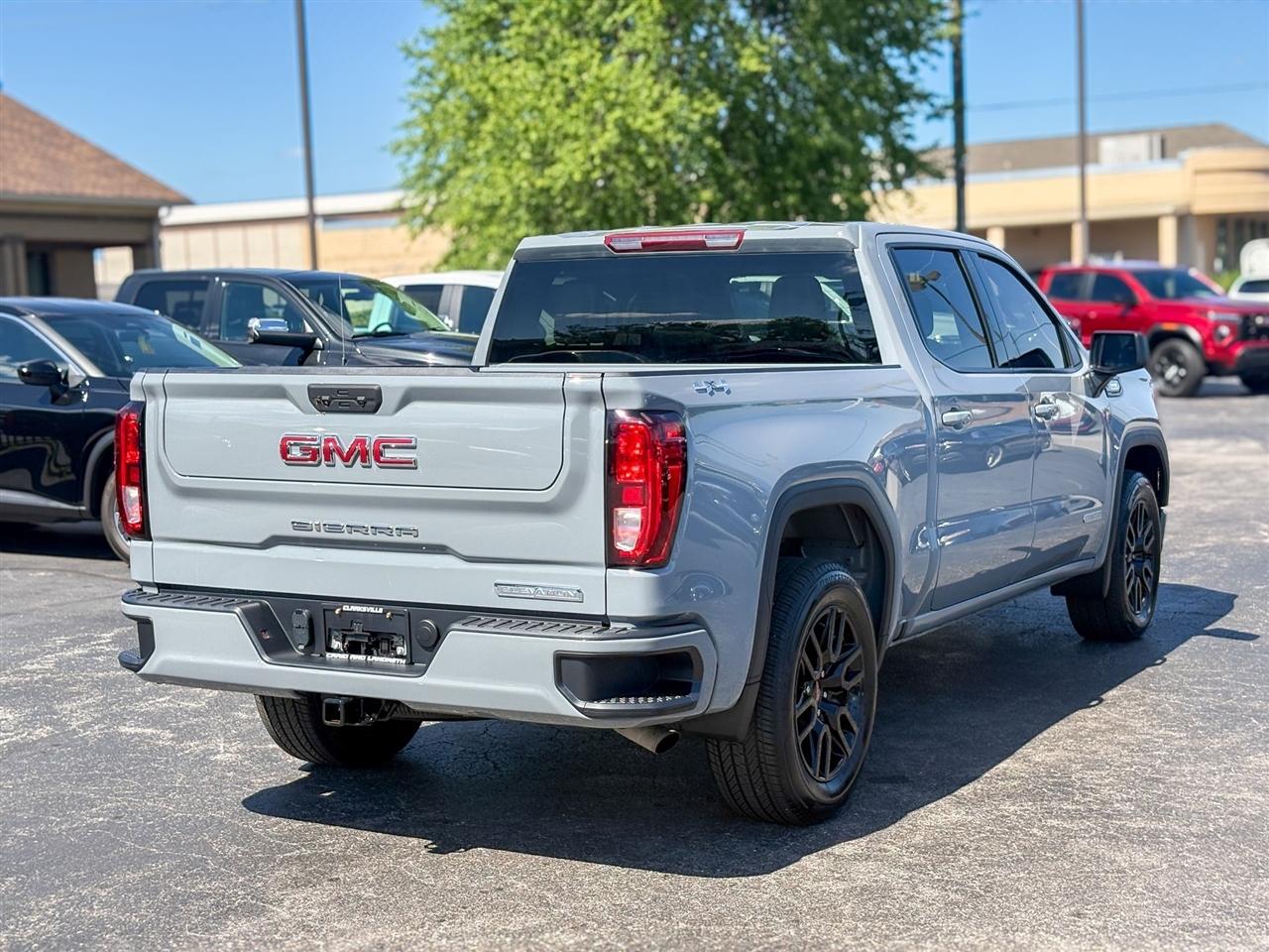 GMC Sierra 1500 Elevation Crew Cab 4WD 2024