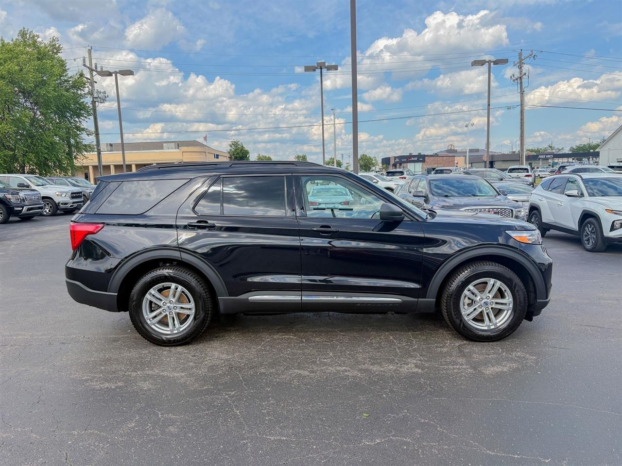 Ford Explorer  2022