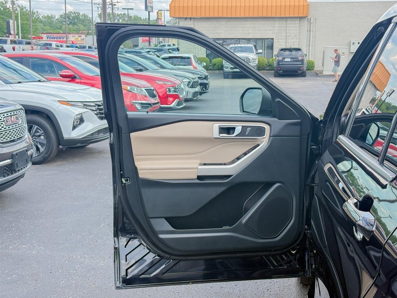 Ford Explorer  2022