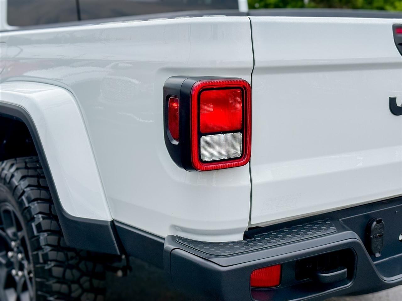Jeep Gladiator High Tide 4x4 2025