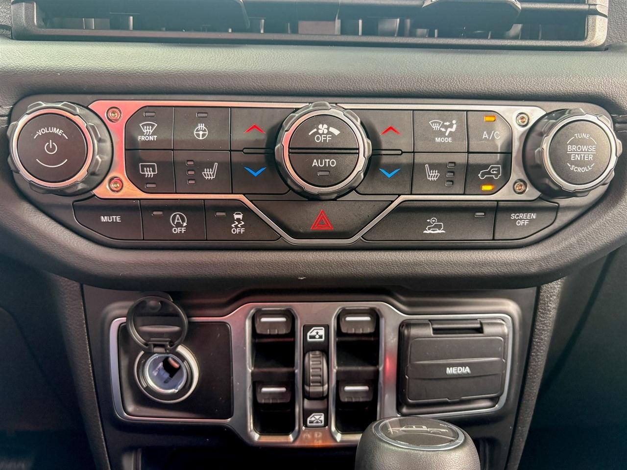 Jeep Gladiator High Tide 4x4 2025