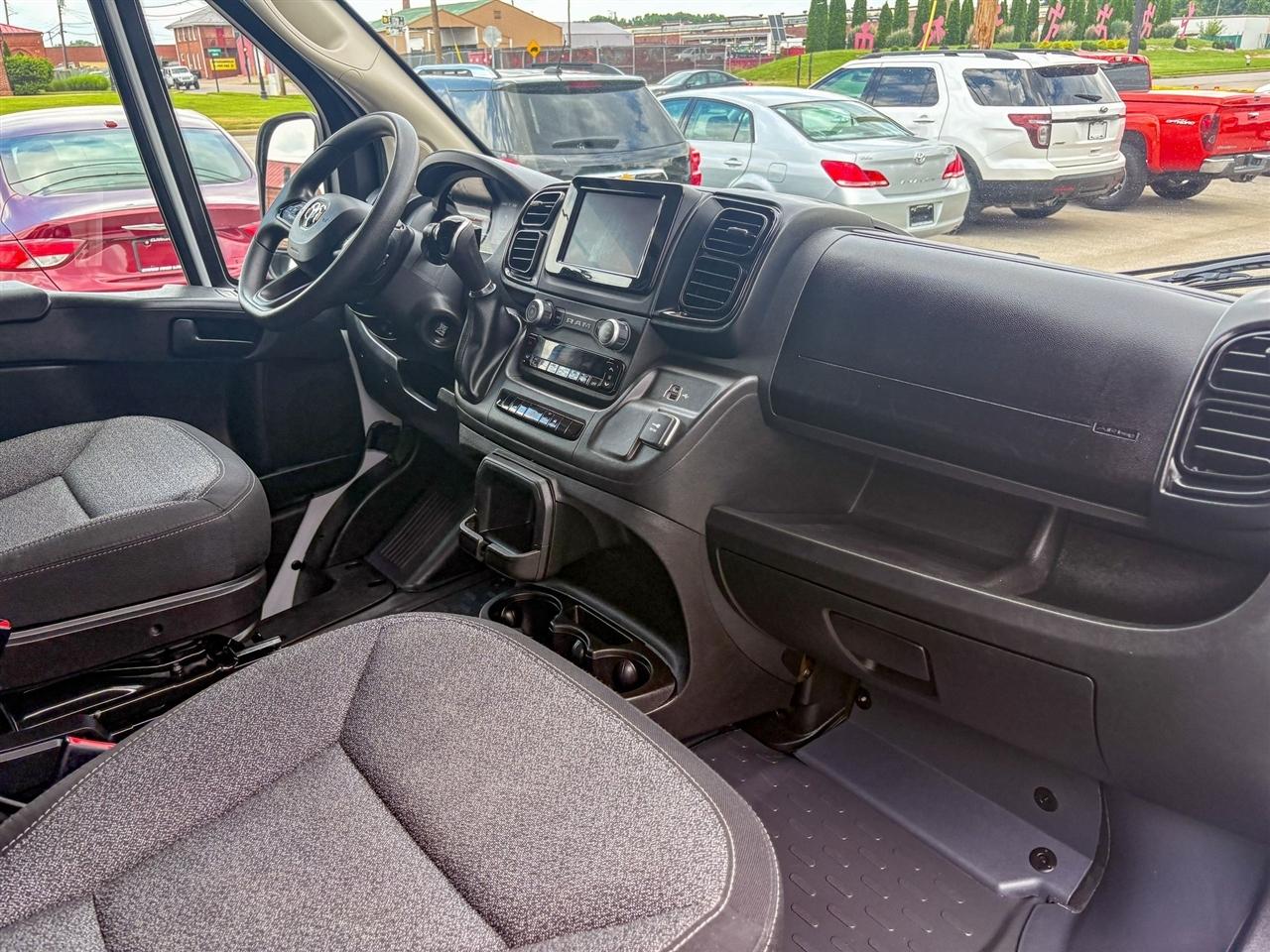 RAM ProMaster Cargo Van  2023