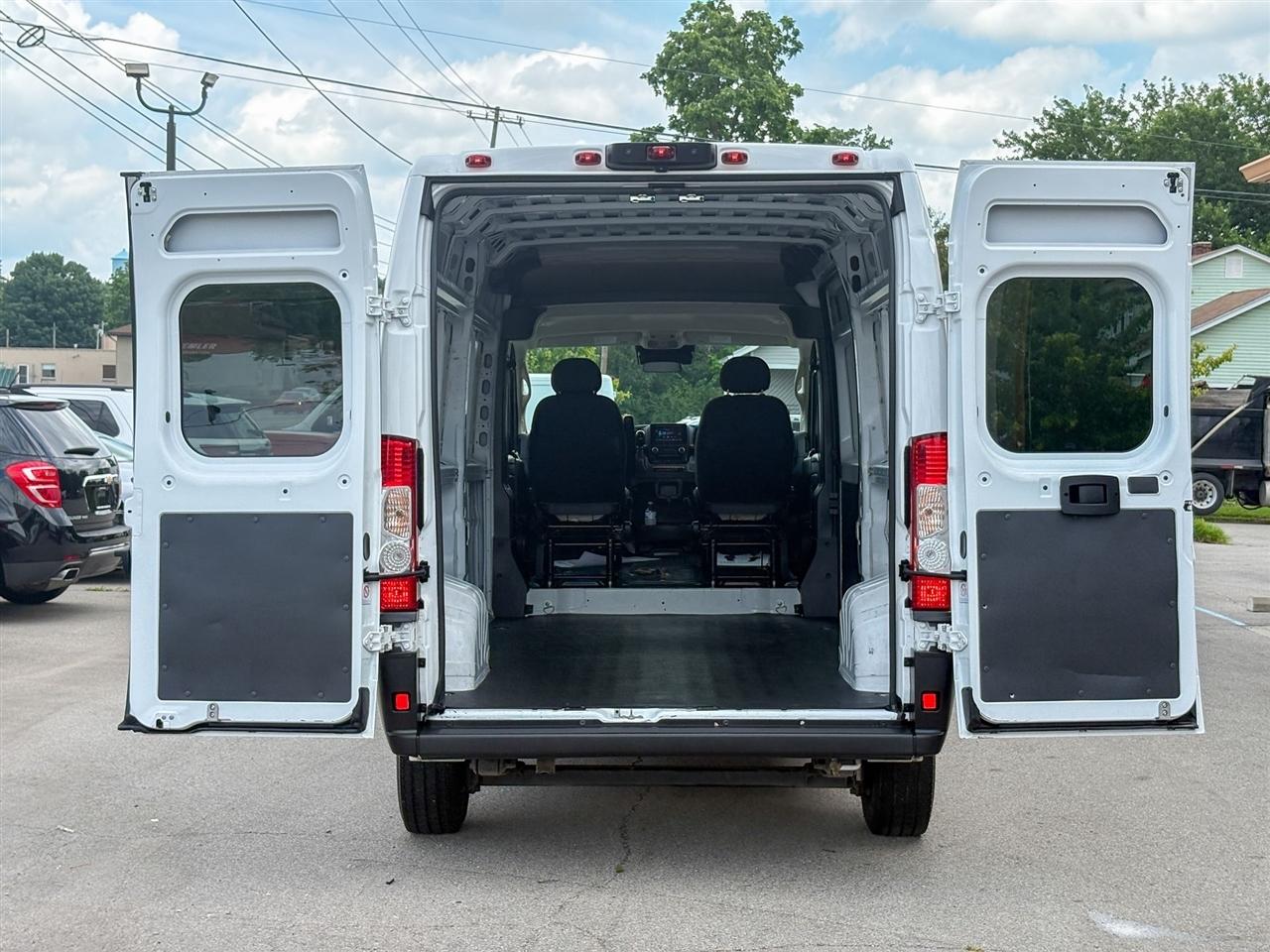 RAM ProMaster Cargo Van  2023