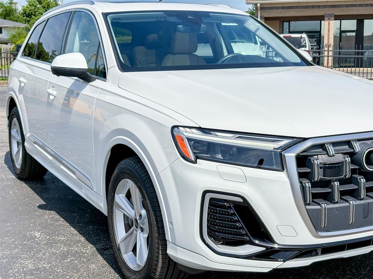 Audi Q7  2025