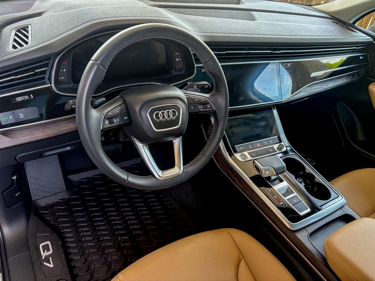 Audi Q7  2025