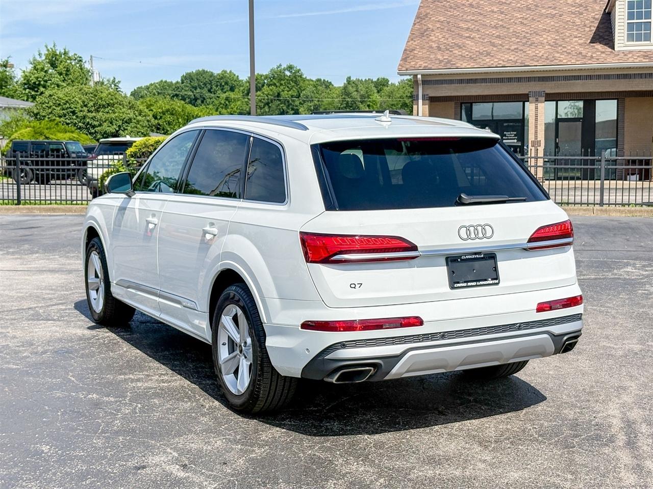 Audi Q7  2025