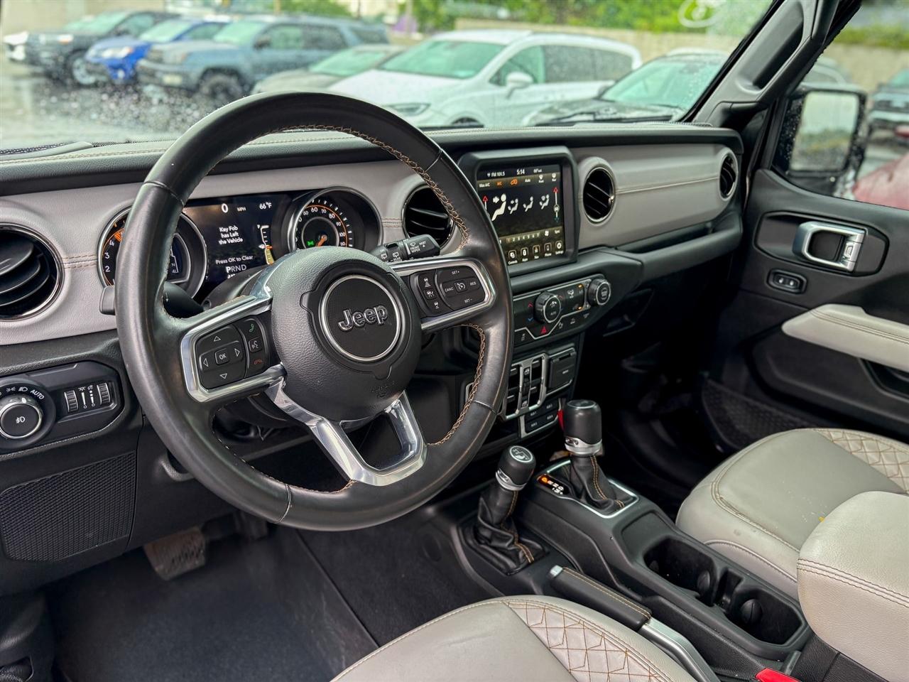 Jeep Wrangler  2022