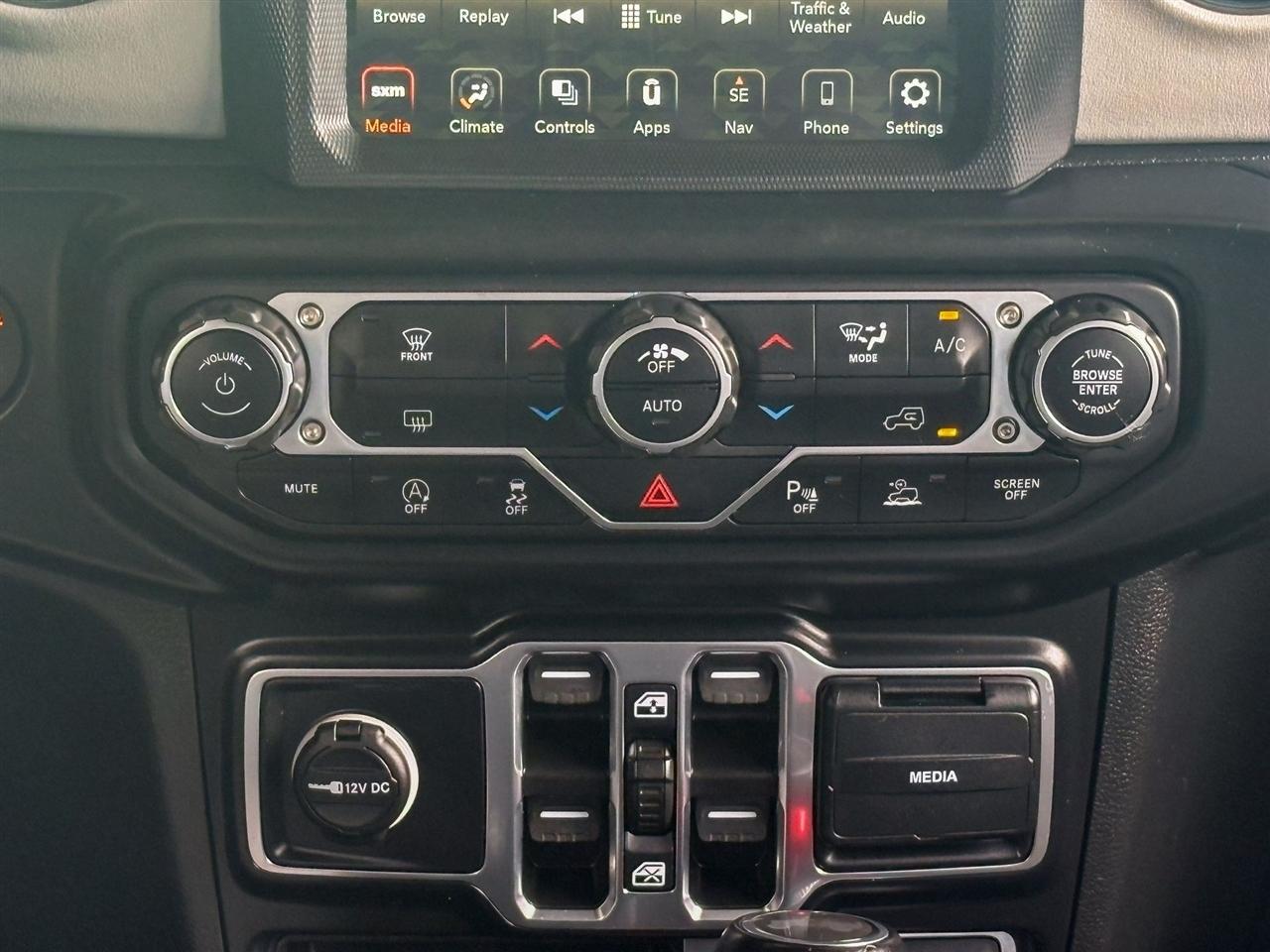 Jeep Wrangler  2022