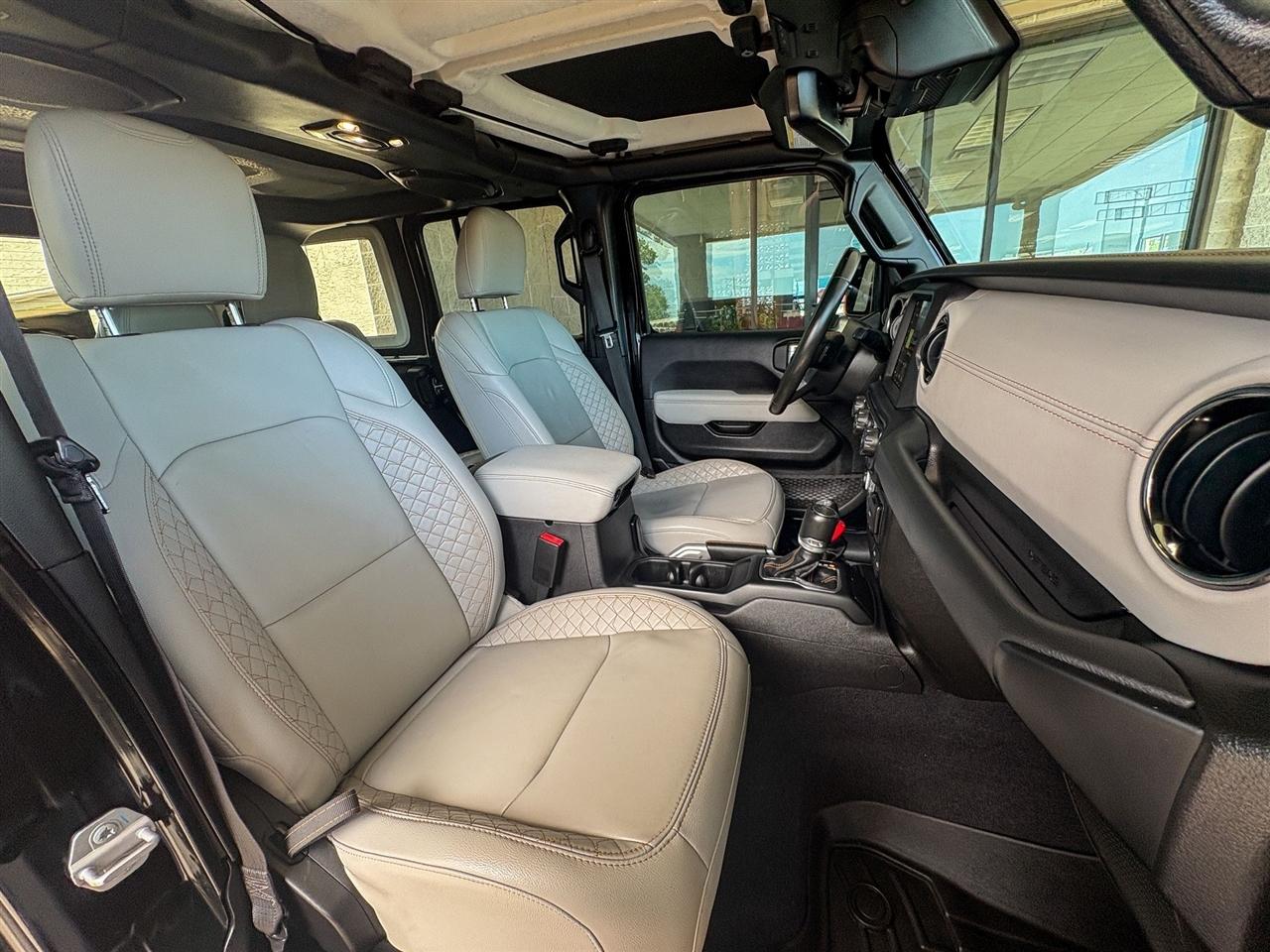 Jeep Wrangler  2022