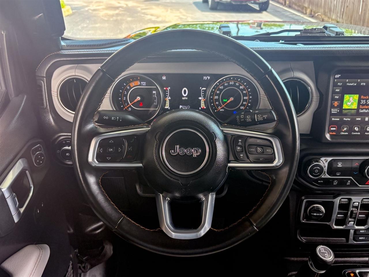 Jeep Wrangler  2022