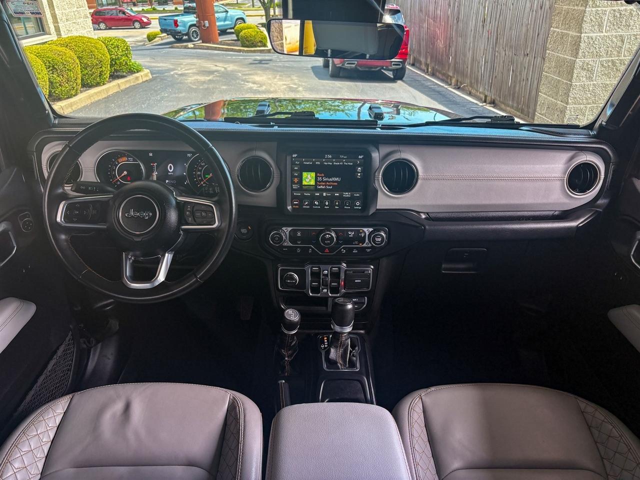 Jeep Wrangler  2022