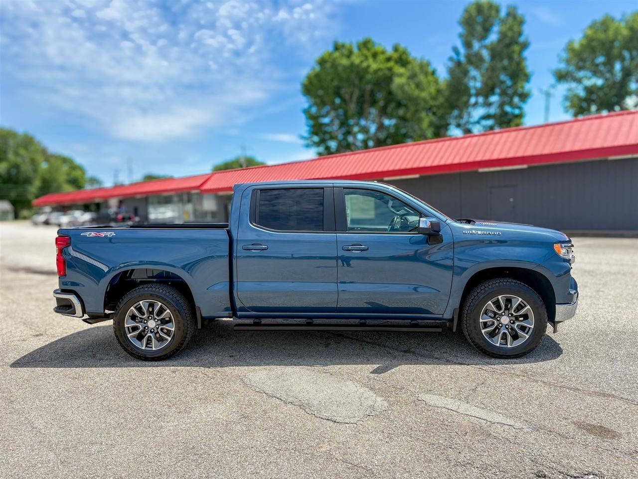 Chevrolet Silverado 1500  2024