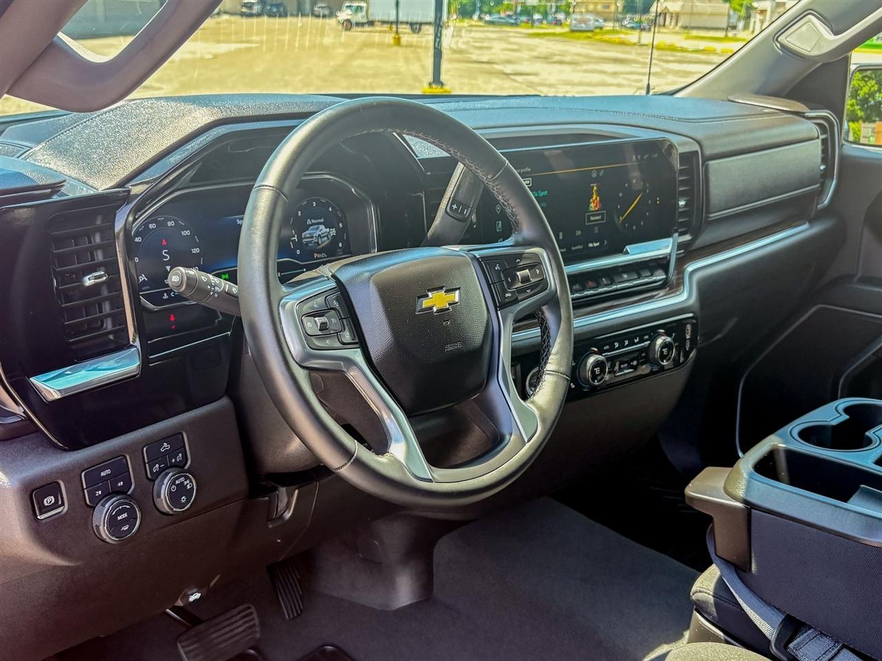 Chevrolet Silverado 1500  2024