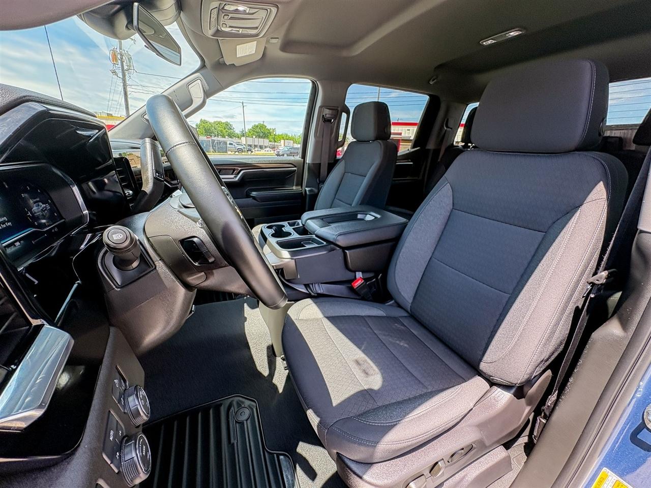 Chevrolet Silverado 1500  2024