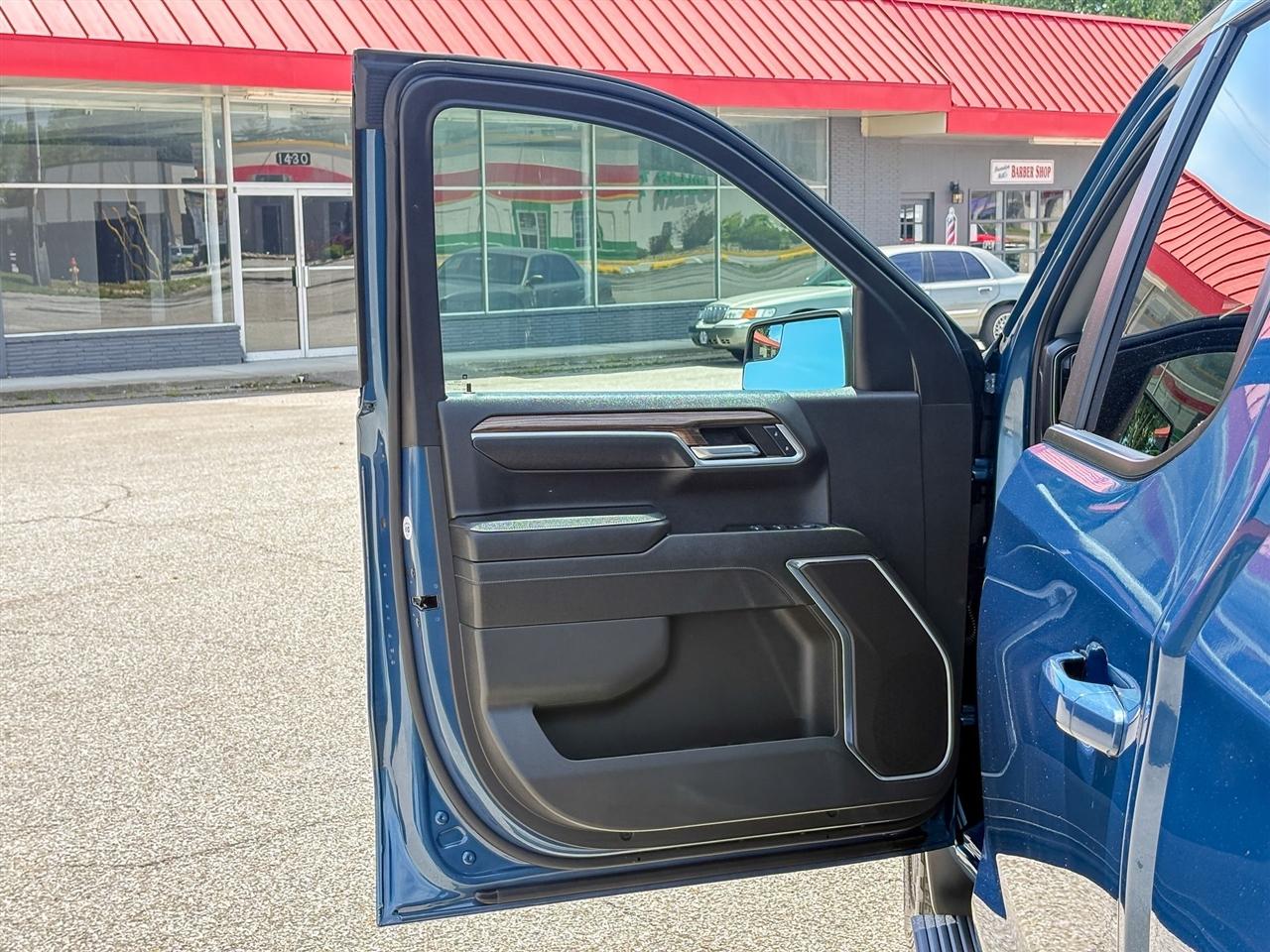 Chevrolet Silverado 1500  2024