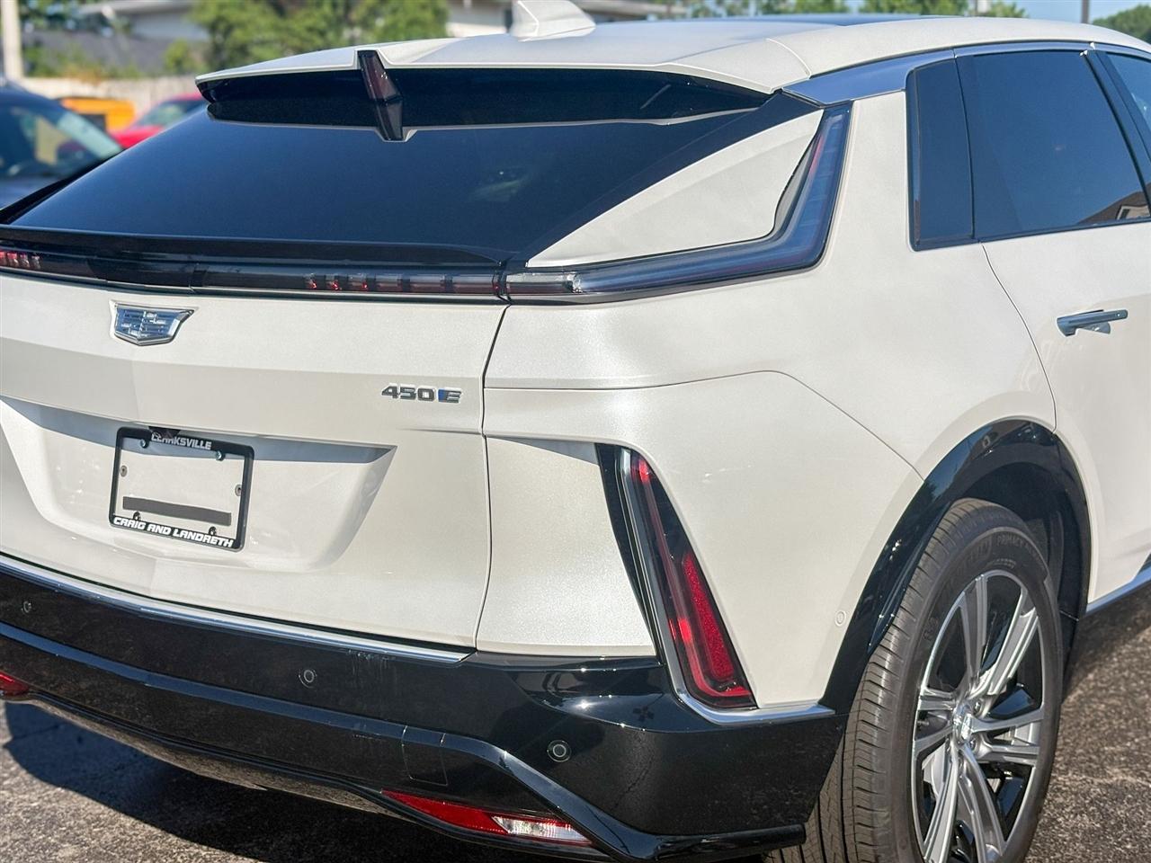 Cadillac Lyriq  2024