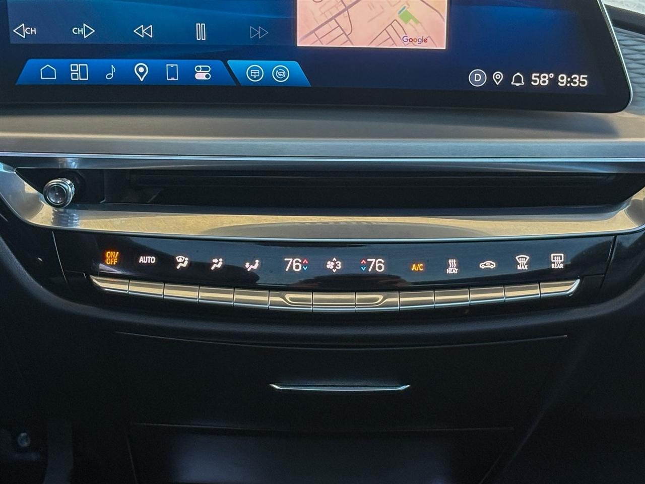 Cadillac Lyriq  2024