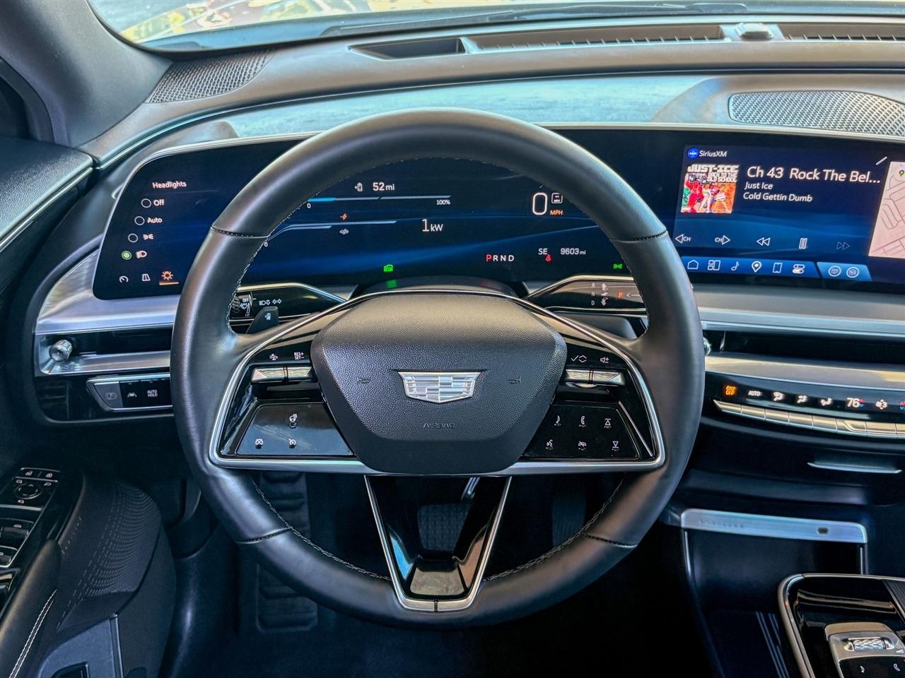 Cadillac Lyriq Lux-1 2024
