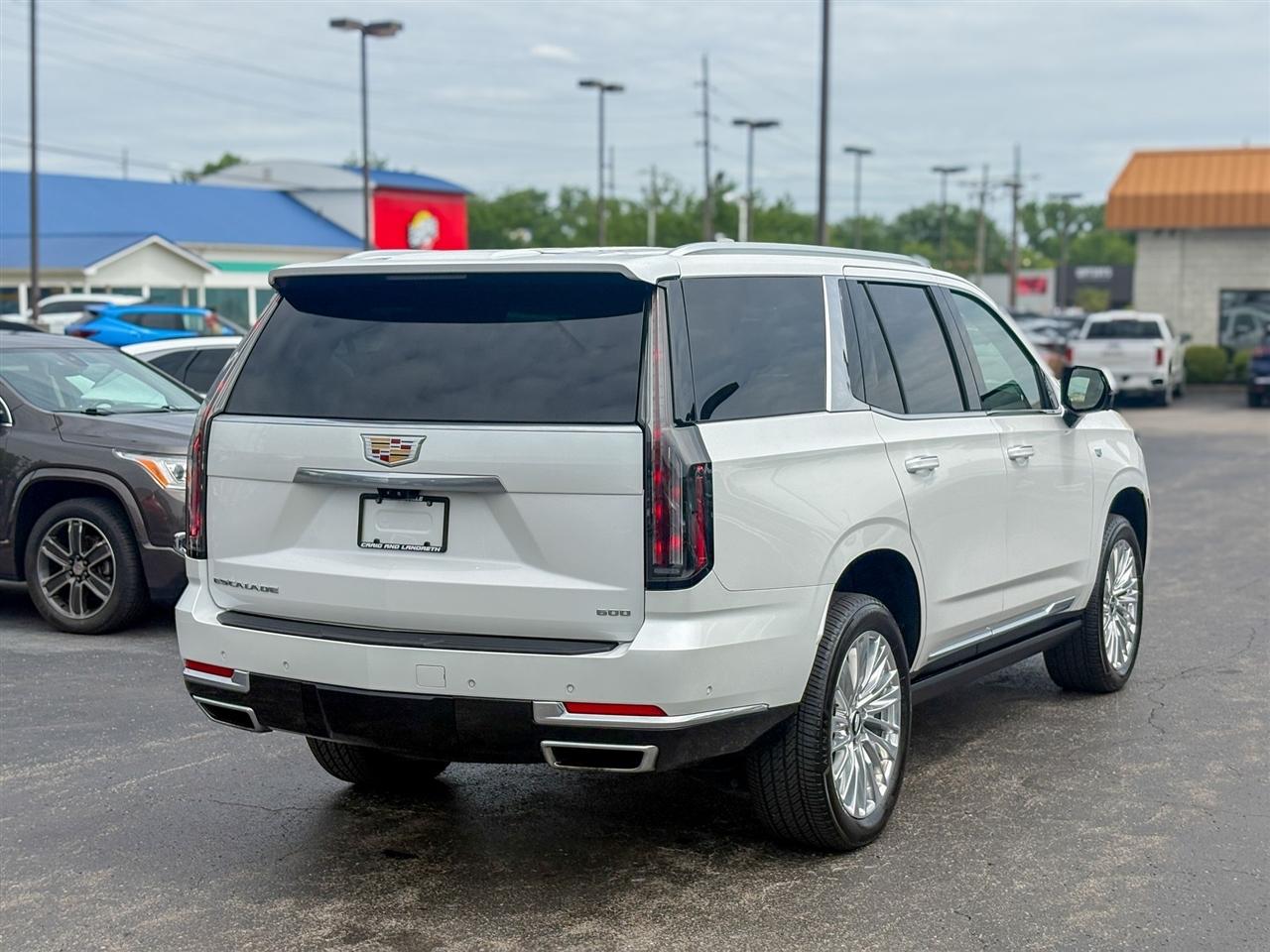 Cadillac Escalade  2025