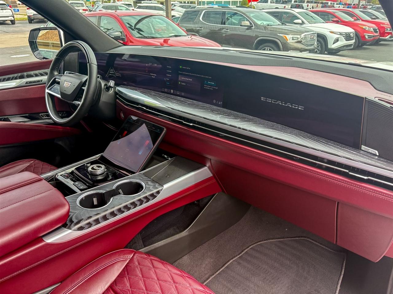 Cadillac Escalade  2025