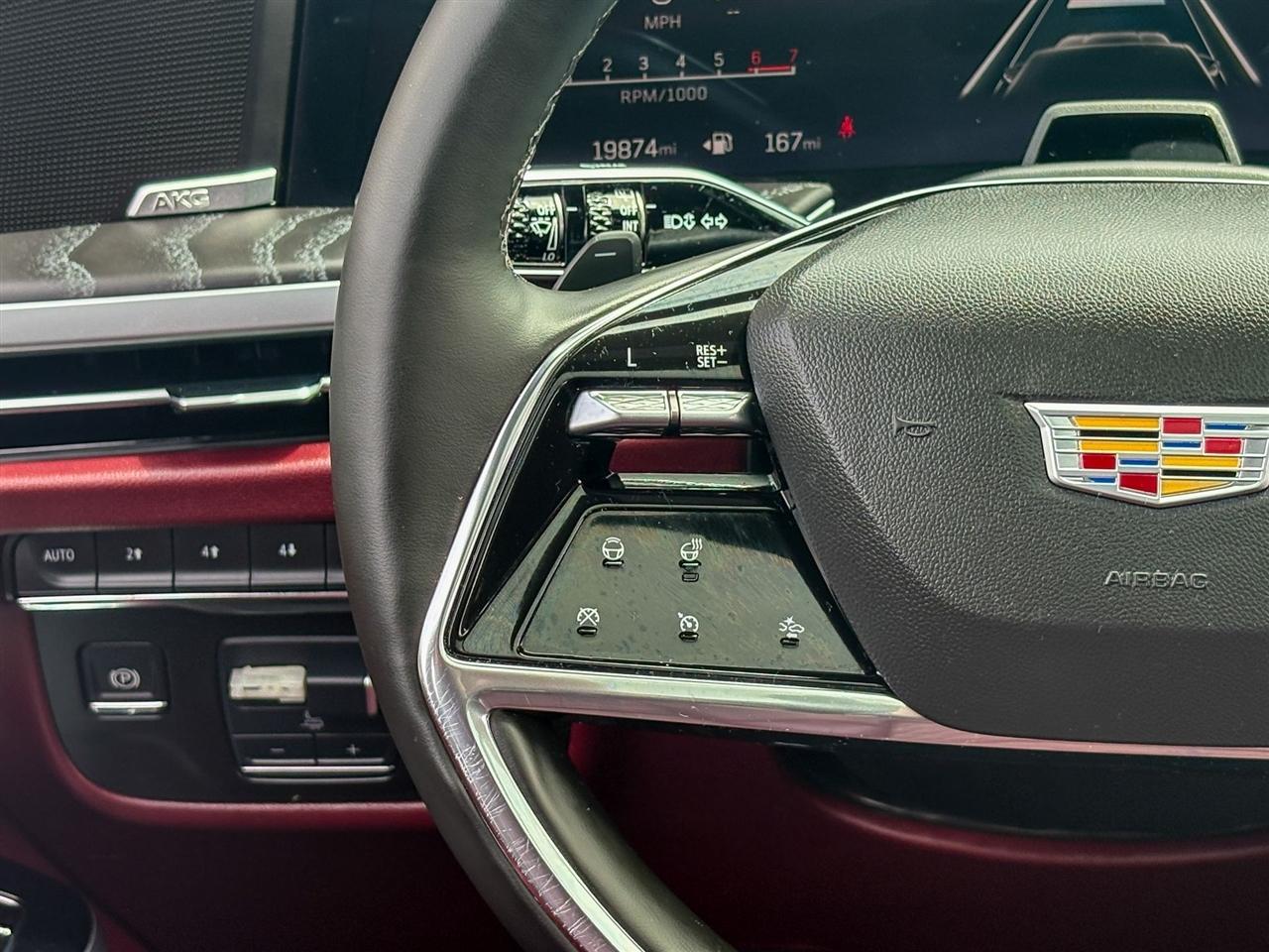 Cadillac Escalade  2025