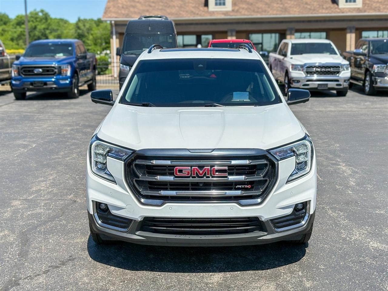 GMC Terrain  2022