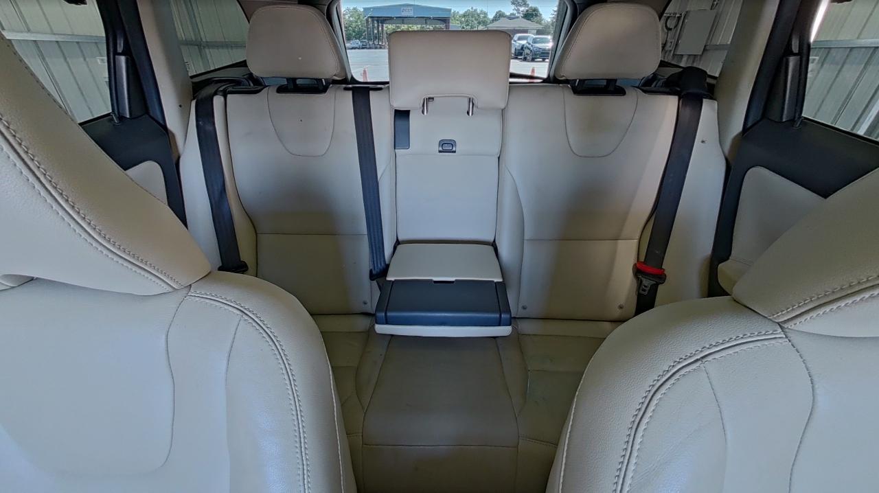 Volvo XC60 AWD 4dr T6 Drive-E Platinum 2016