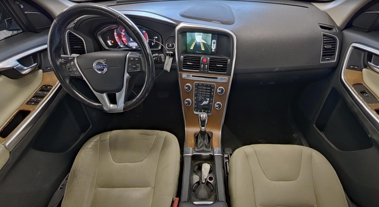 Volvo XC60 AWD 4dr T6 Drive-E Platinum 2016