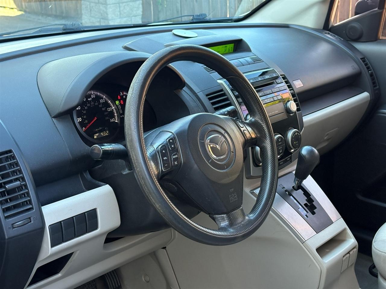 Mazda MAZDA5  2010