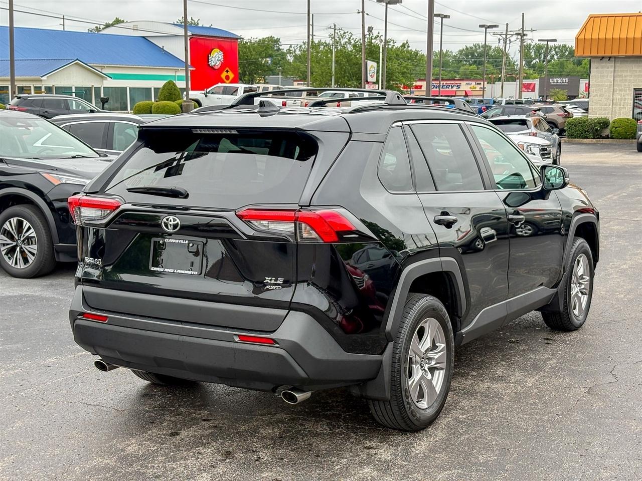 Toyota RAV4  2023