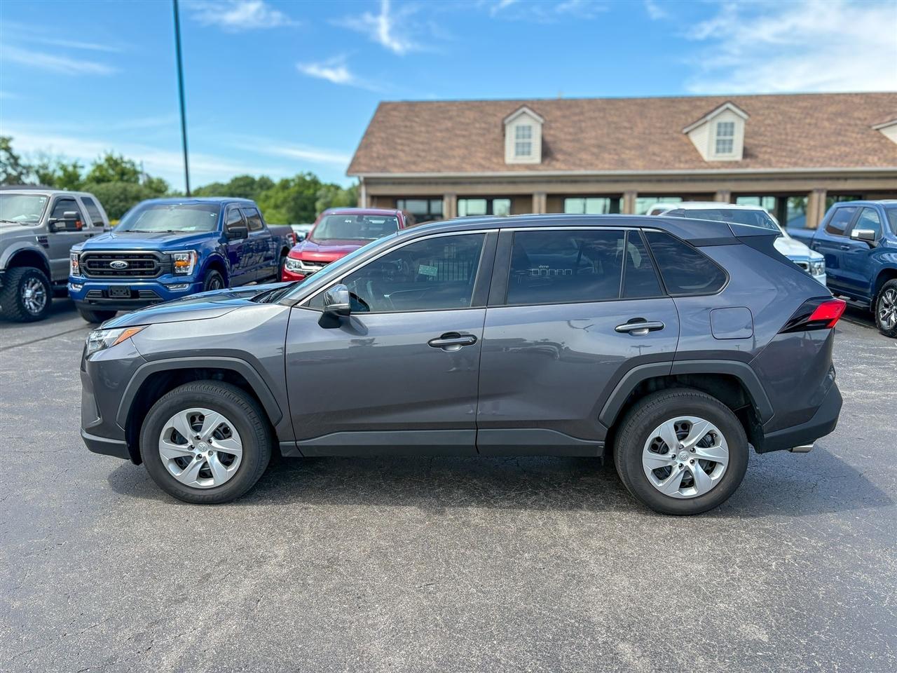 Toyota RAV4  2023