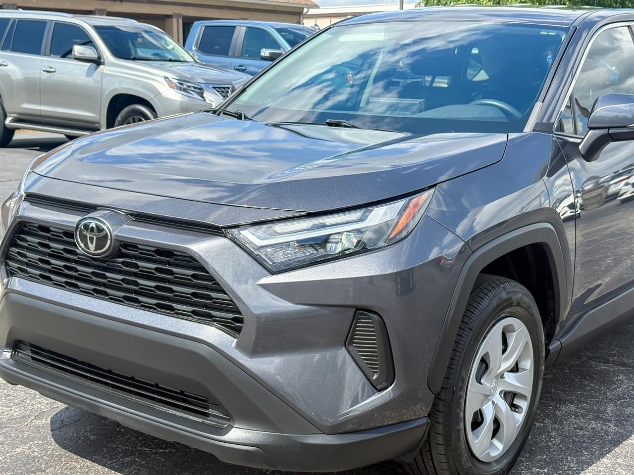 Toyota RAV4  2023