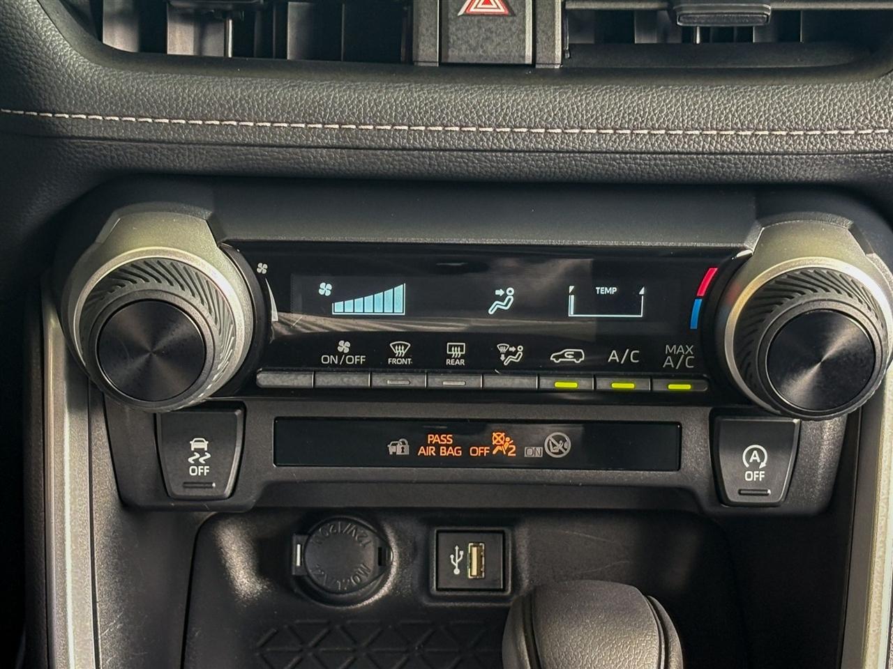 Toyota RAV4  2023