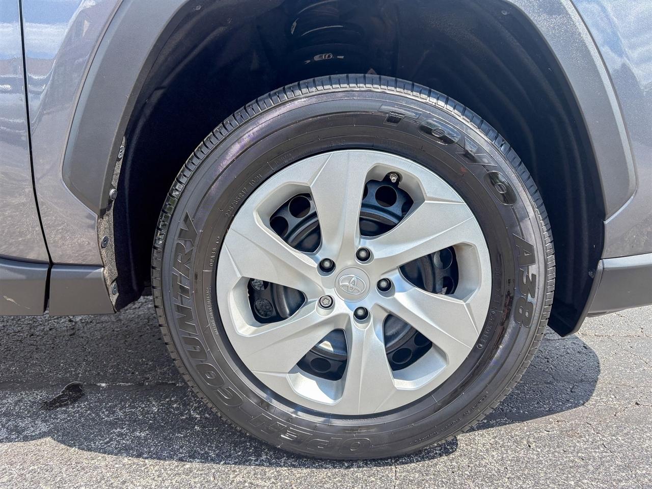 Toyota RAV4  2023
