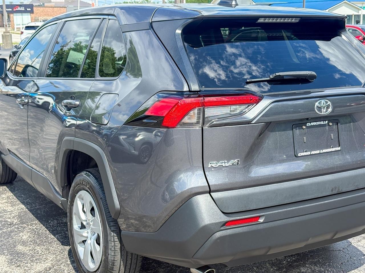 Toyota RAV4  2023