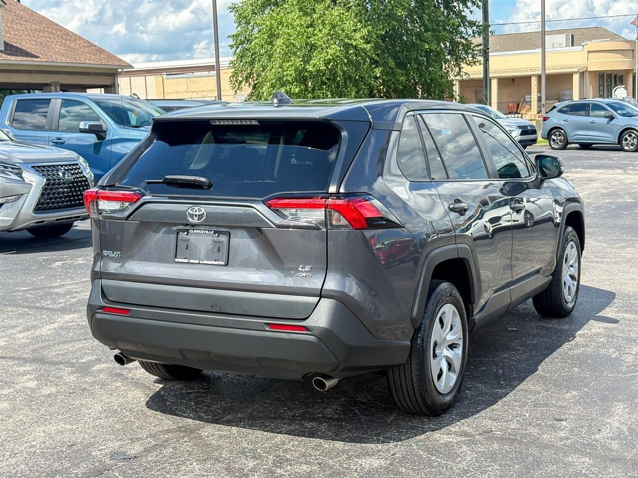 Toyota RAV4  2023