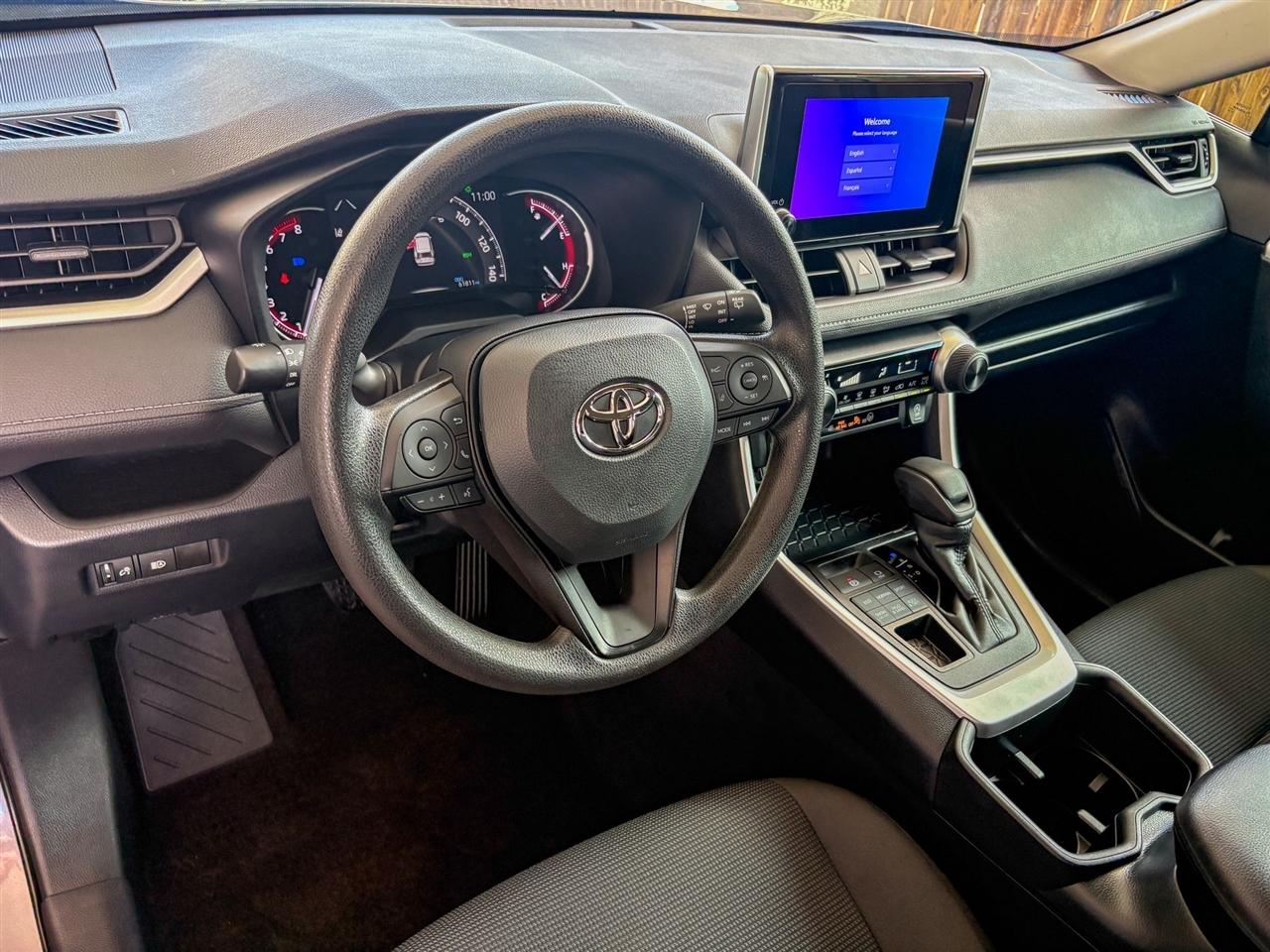 Toyota RAV4  2023