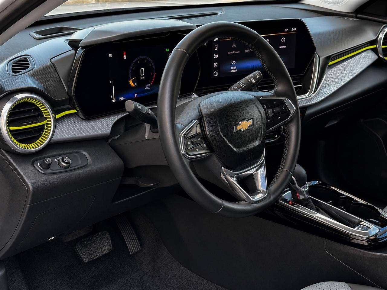 Chevrolet Trax  2025
