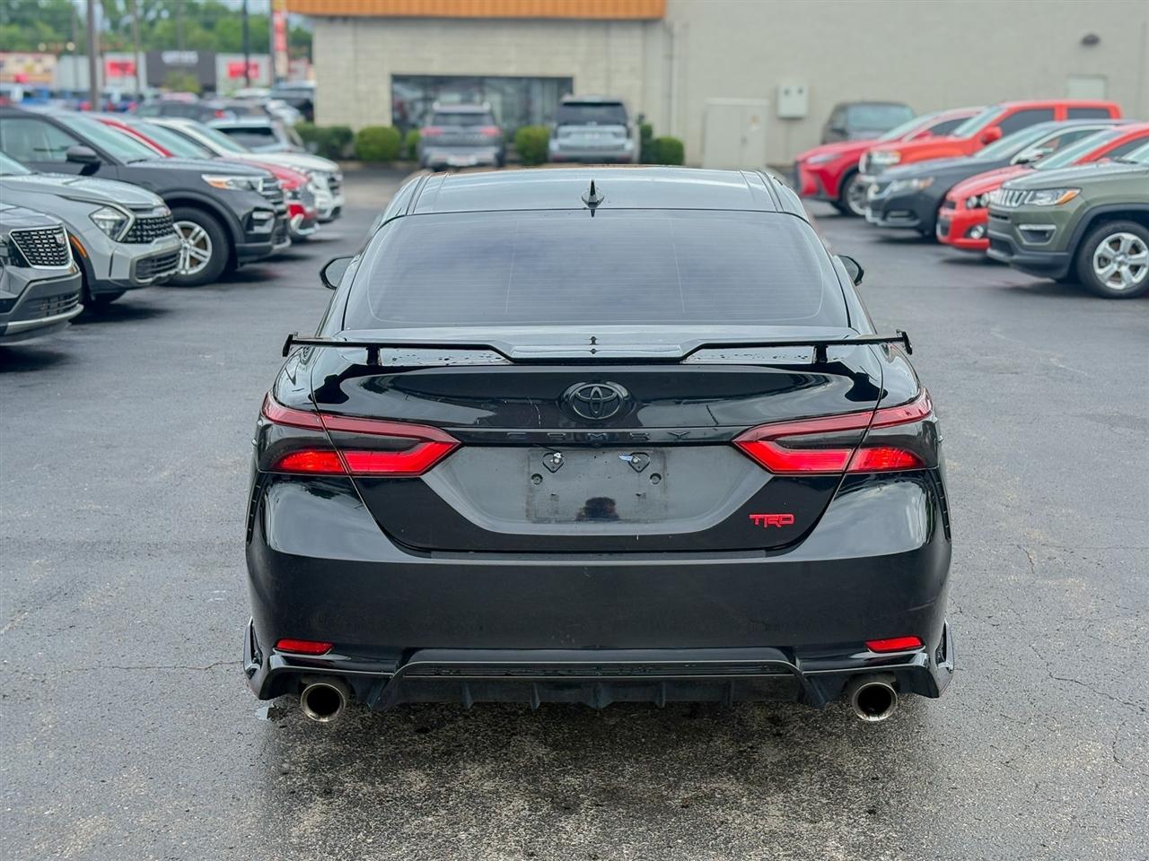 Toyota Camry  2021