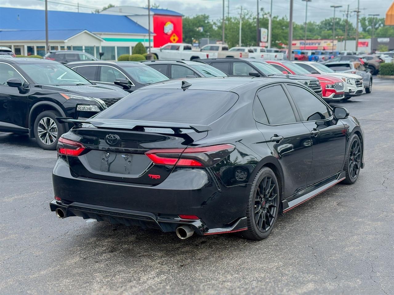 Toyota Camry  2021