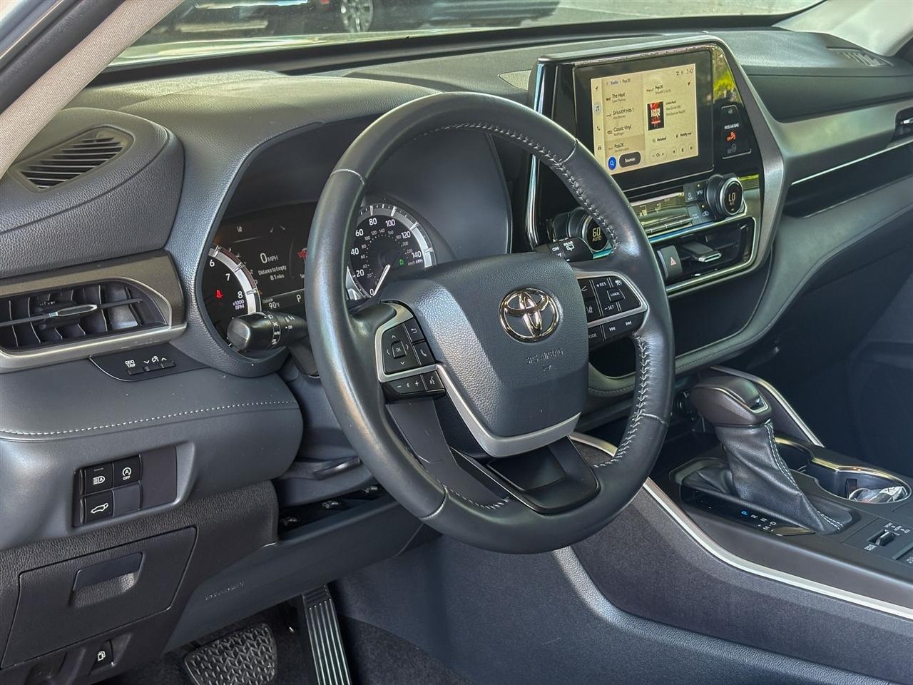 Toyota Highlander  2023