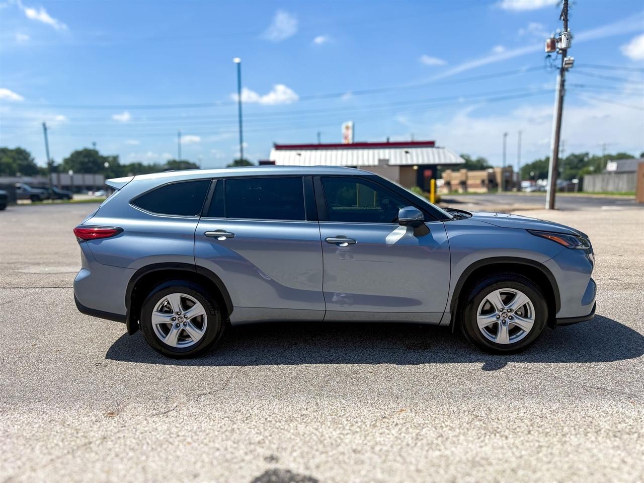 Toyota Highlander  2023