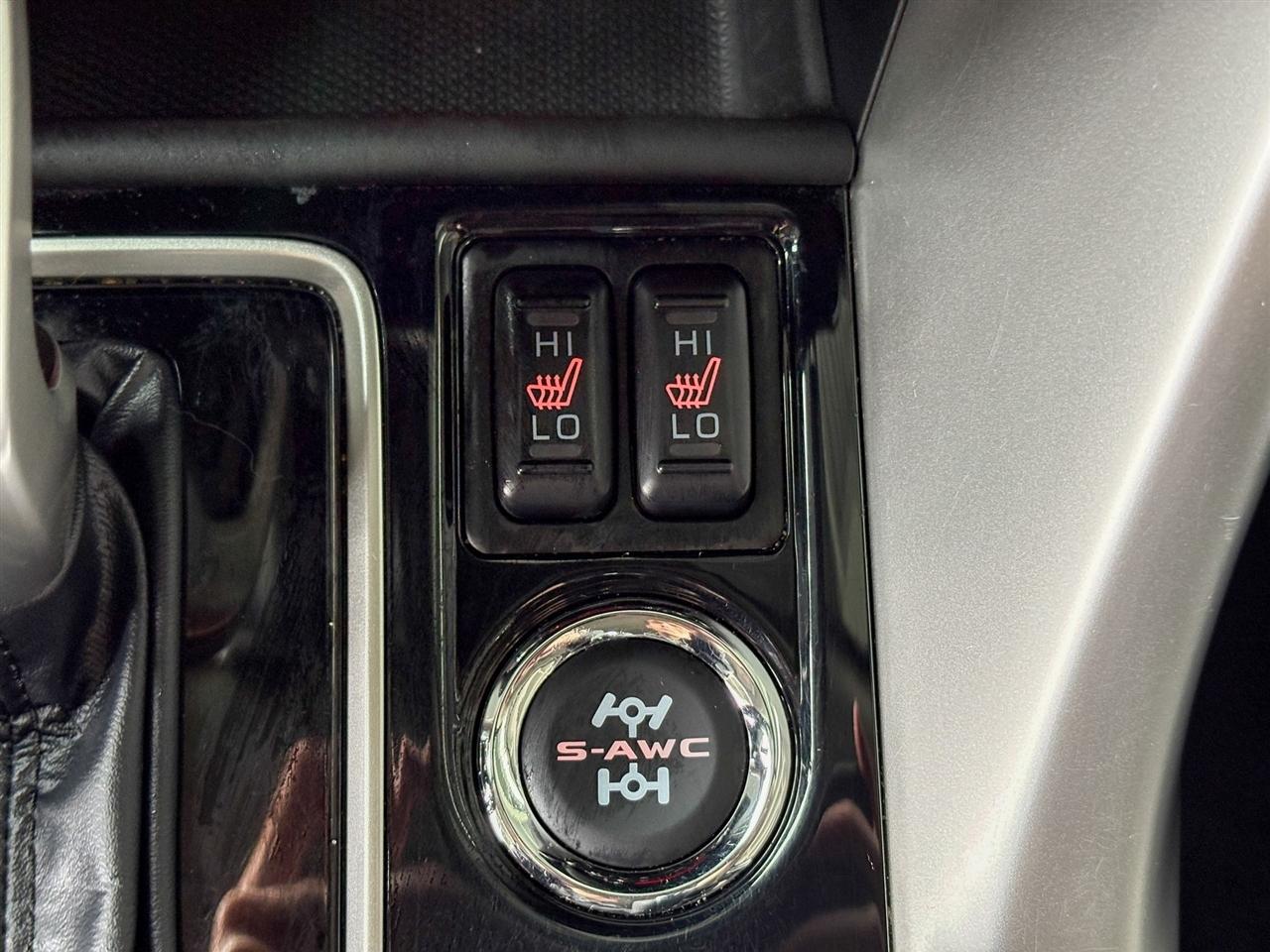 Mitsubishi Eclipse Cross  2023